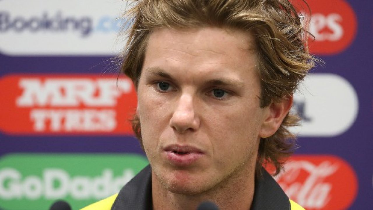Something fishy': Aussie cricket team hit with fresh ball tampering  allegations - Starts at 60