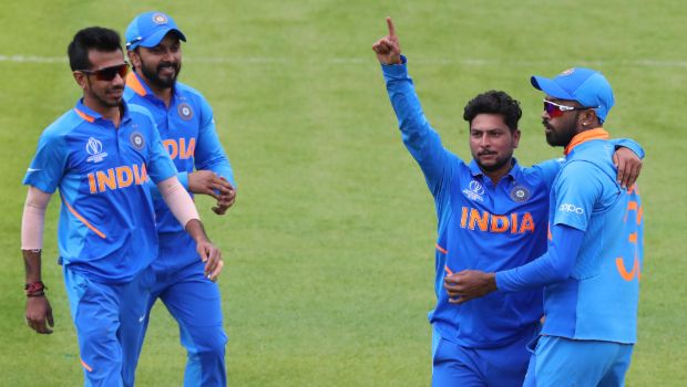 Ind vs Eng 2021: What’s the point of keeping him in the squad if he doesn’t play here - Aakash Chopra on Kuldeep Yadav