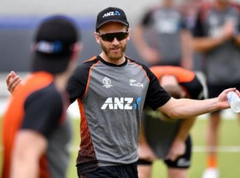 IPL 2021: Kane Williamson needs extra time to get match fit - Trevor Bayliss