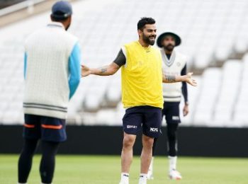 IPL 2022: Pull out of IPL, for all you care - Ravi Shastri tells Virat Kohli